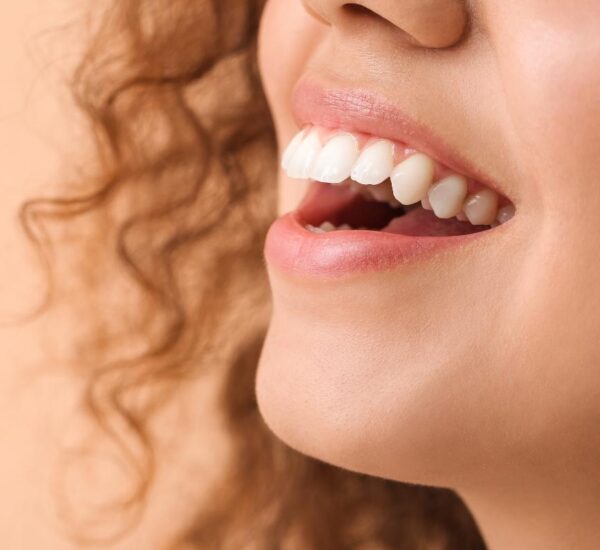 Cosmetic Dentist in Palmer, ON – Professional smile enhancement treatments