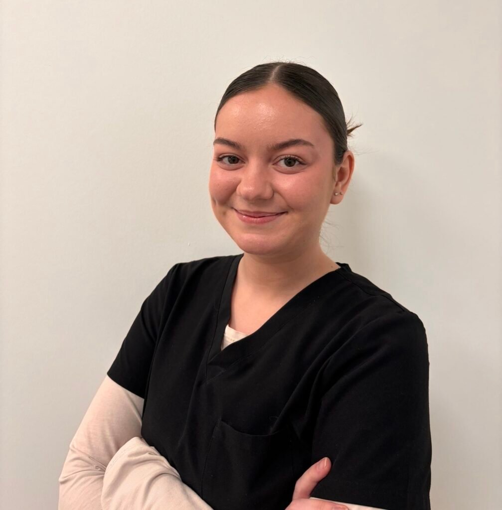 Meghan, registered dental hygienist at Beacon Hill Dental Centre in Burlington, ON